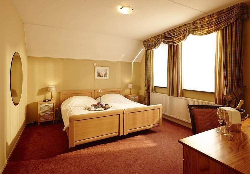 Hotel Nieuw Antiek 黑尔登 外观 照片